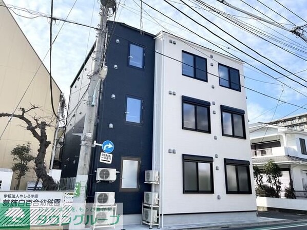 コンフォール新小岩の物件外観写真